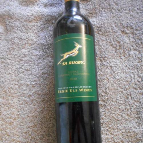 WINE : 2010 SA RUGBY SHIRAZ CABERNET SAUVIGNON - ERNIE ELS WINES ( LIMITED EDITION )